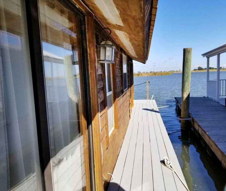 Floating Bungalows: Stay In A House On - Literally On - The Water In ...