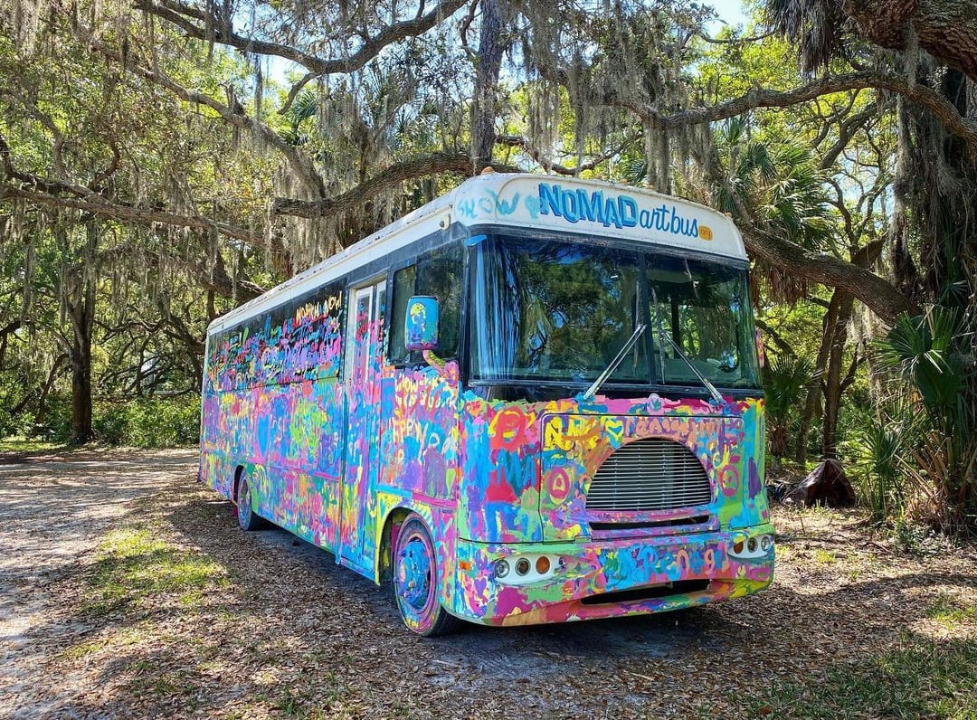 Nomad Art Bus non-profit art for all